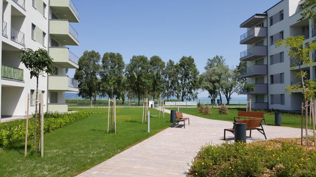 Lelle Resort B20 Balatonlelle Exterior photo